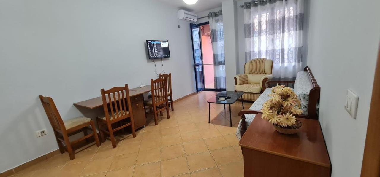 Miami Beach Apartments Golem (Tirana) Exterior foto